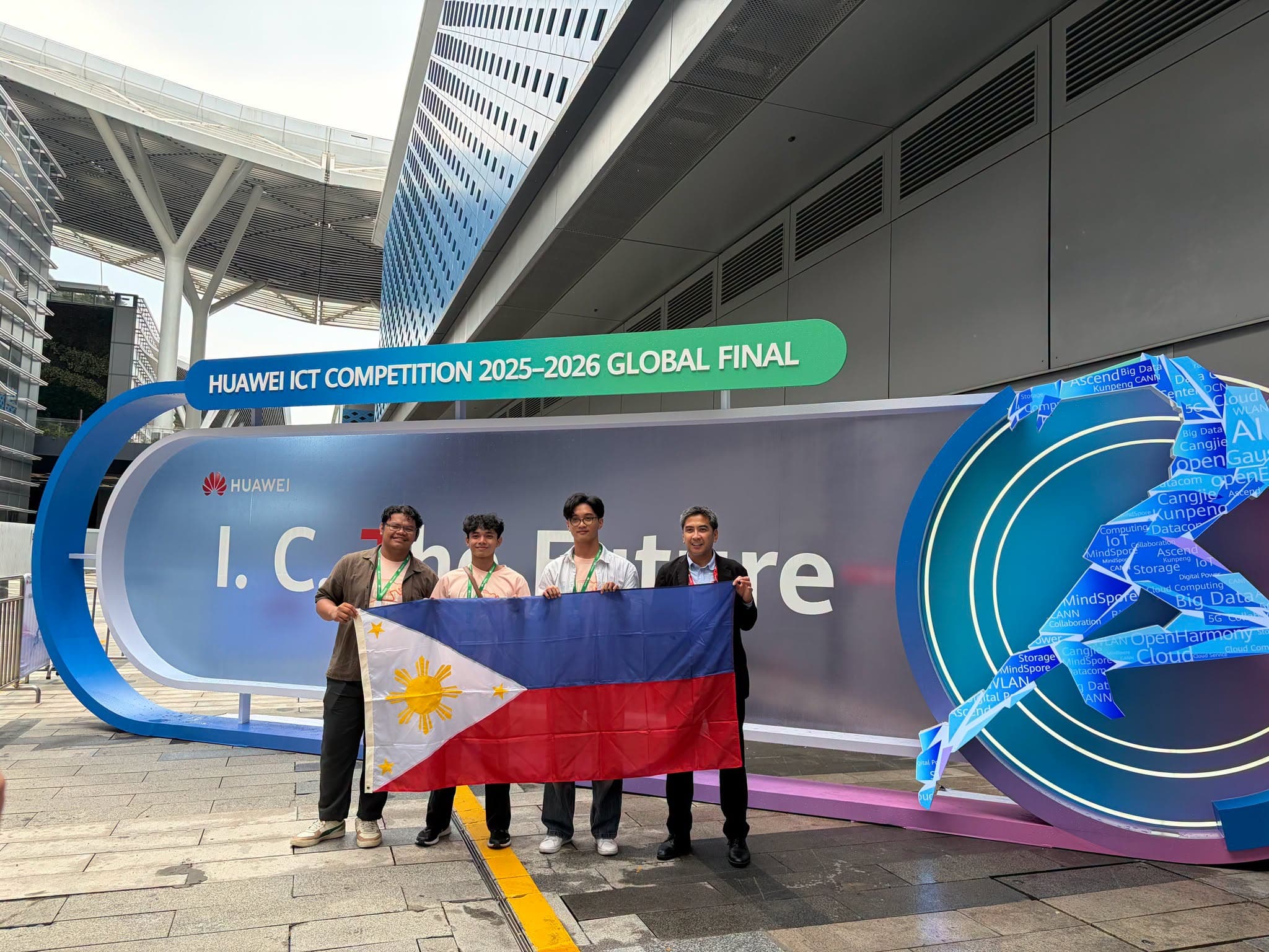 Reev Santillan and teammates receiving the Huawei ICT Competition Computing Track global final first prize, 2026.